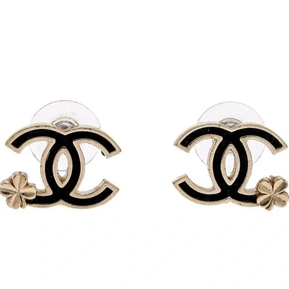 CHANEL Black and Gold Clover Earrings - Picture 1 of 11